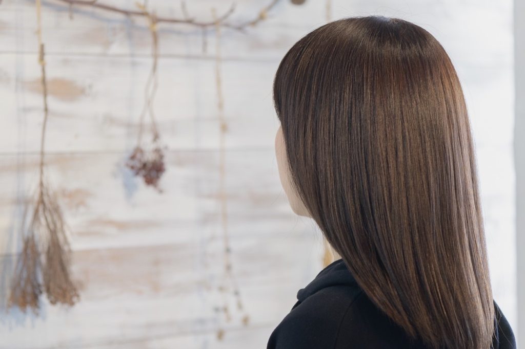 京都・烏丸丸太町でヴィラロドラオーガニックカラーをゼロタッチ施術で白髪を染めた仕上がり