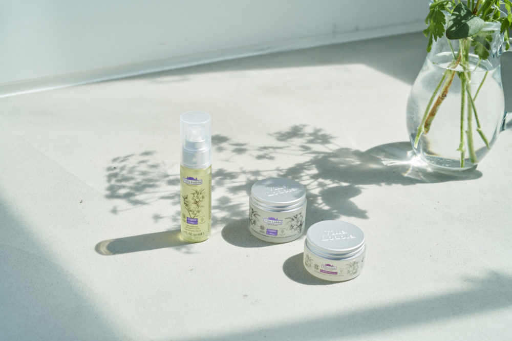 京都・烏丸丸太町でヴィラロドラのオーガニックを使用した、白髪やカラー後のホームケア